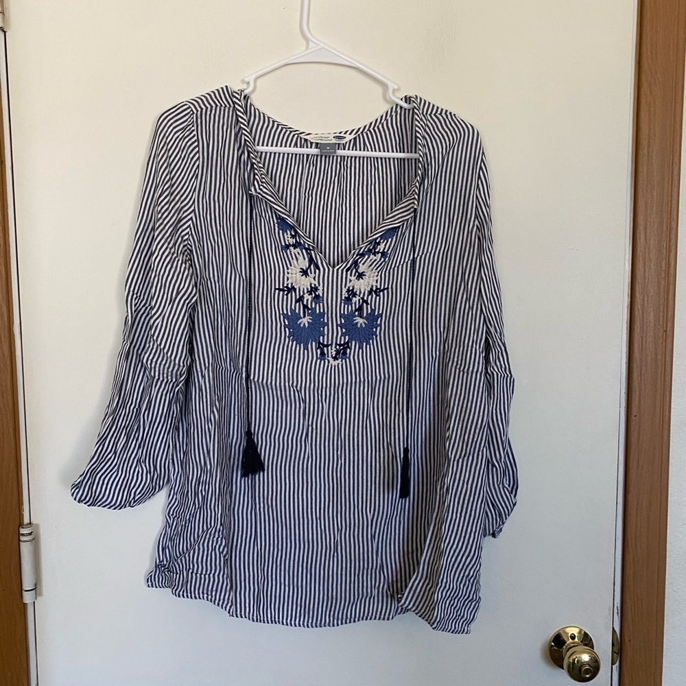 Old Navy medium tunic pinstripe with floral detail BoHo shirt